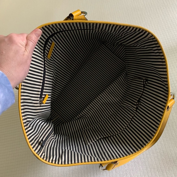 Kate Spade black & yellow tote bag - Picture 9 of 16